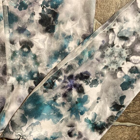 NWT Lululemon Align HR Pant 28” Kaleidoscope Floral Sz 2 - Picture 11 of 12